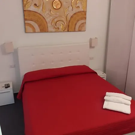 Ξενοδοχείο με διαμερίσματα Gori 4*